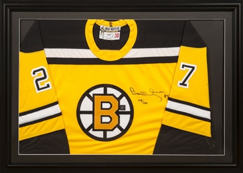 Bobby Orr Signed & Framed Boston Bruins Jersey